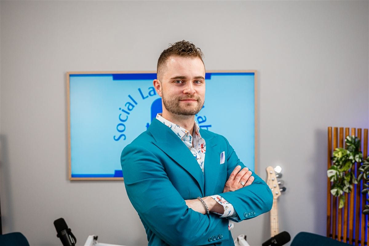 Bretten Roissl, Co-founder and Editor in Chief of Social Launch Labs